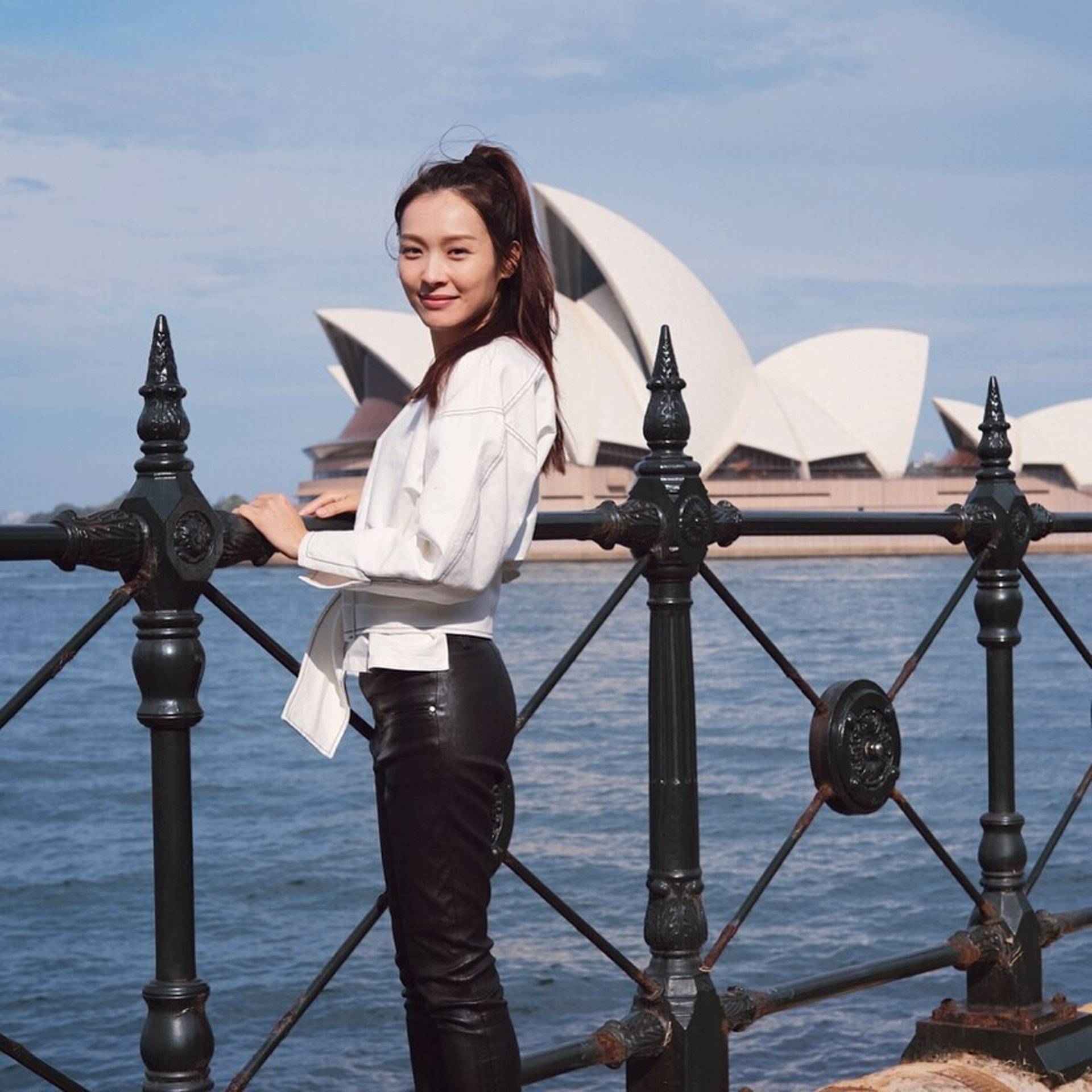 四度合作!李佳芯与视帝陈豪新剧剧照曝光,有望解封明年播