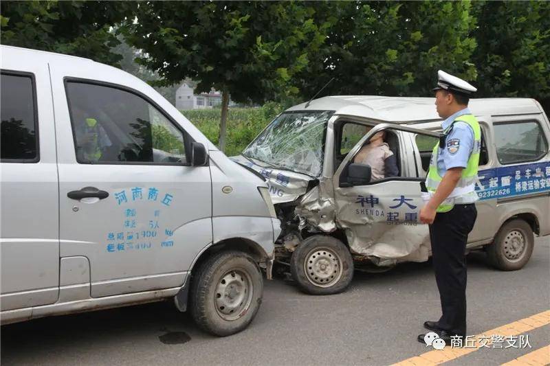 商丘市局交警支队在柘城开展道路交通事故应急救援跨区联合演练_部门