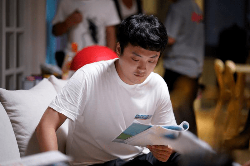 《以家人之名》导演丁梓光:血缘并不是定义家人的唯一标准