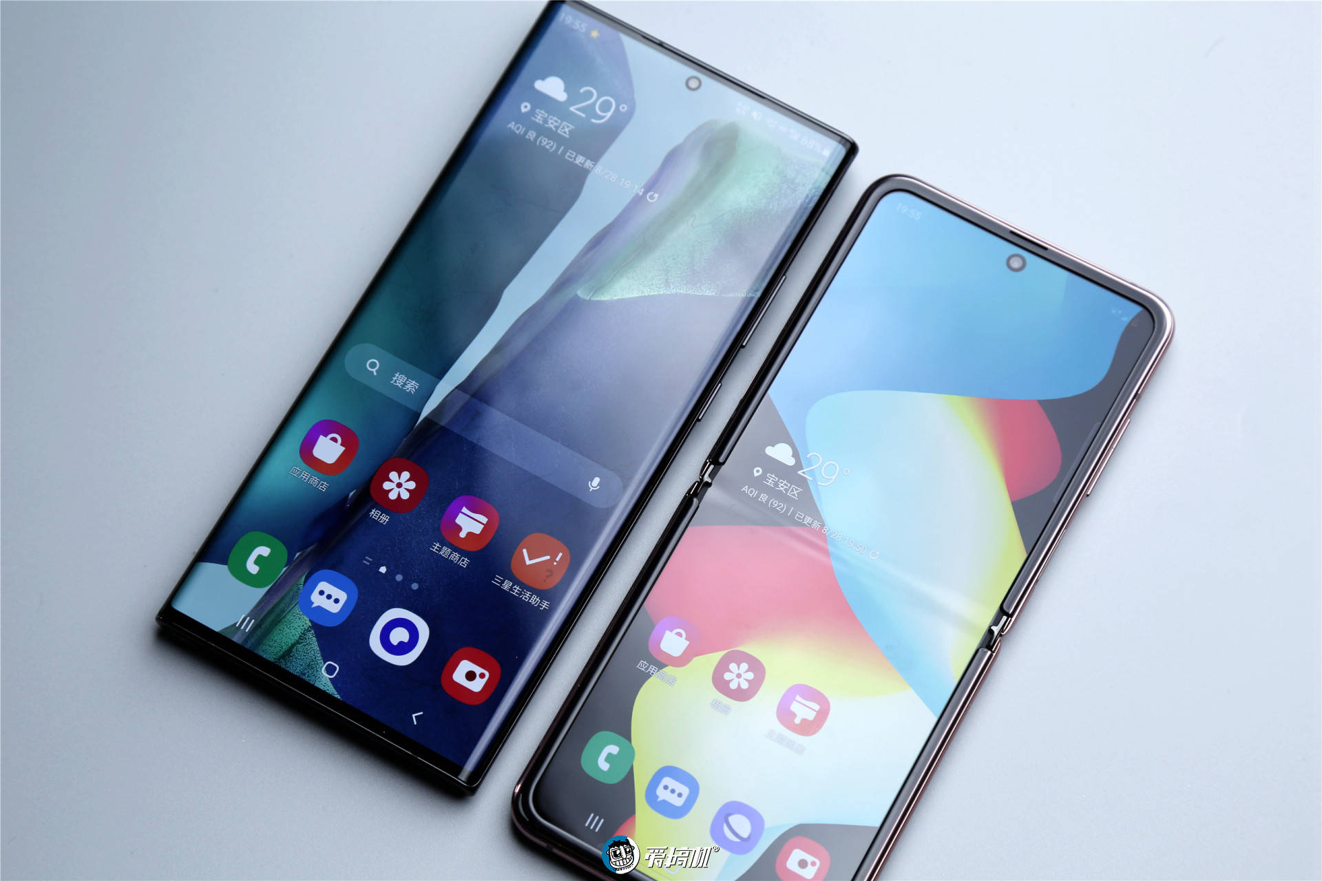 12499元的翻盖机,三星galaxy z flip 5g上手体验_屏幕