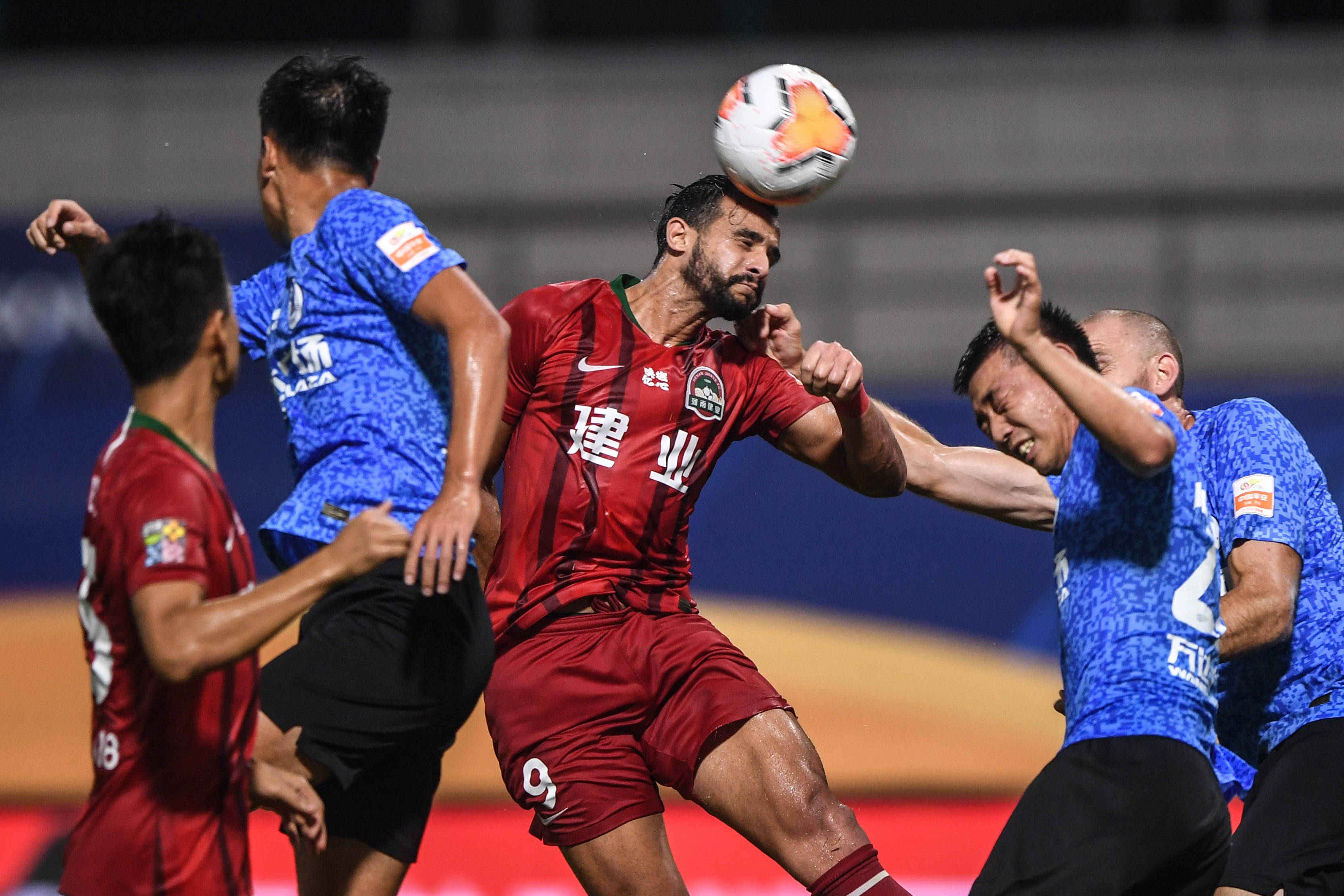 中超联赛保级大战进攻大战