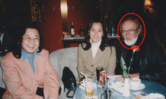 三个儿子,2个考入北大1个成拳击冠军,57岁的韦唯做对了什么?
