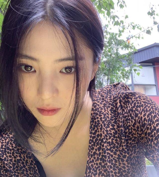 最美小三韩素希新代言照曝光大秀好身材不愧是小宋慧乔