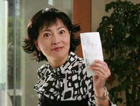 苑琼丹:"最丑"星女郎,林正英最后一任女友,嫁富豪被宠成公主