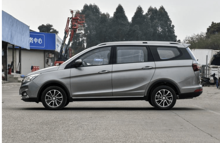 新款宝骏730正式上市 售价区间为7.38万—10.28万