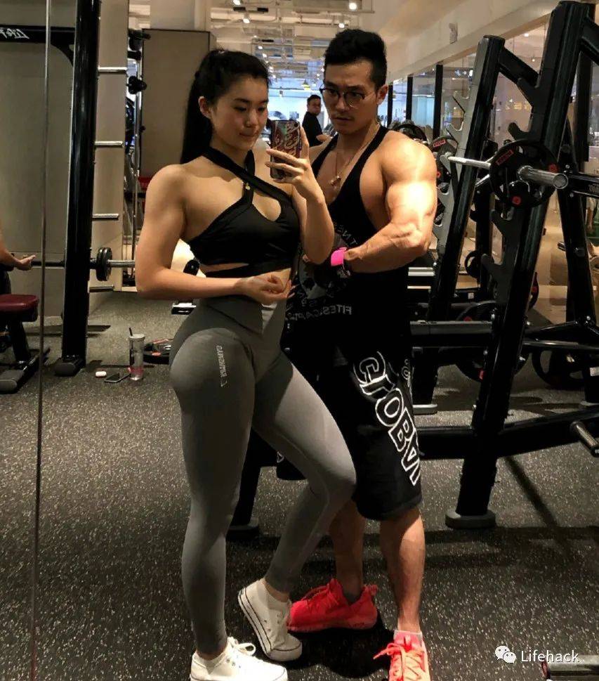 上海95后肌肉情侣私照曝光,网友:哇塞这也太酸了