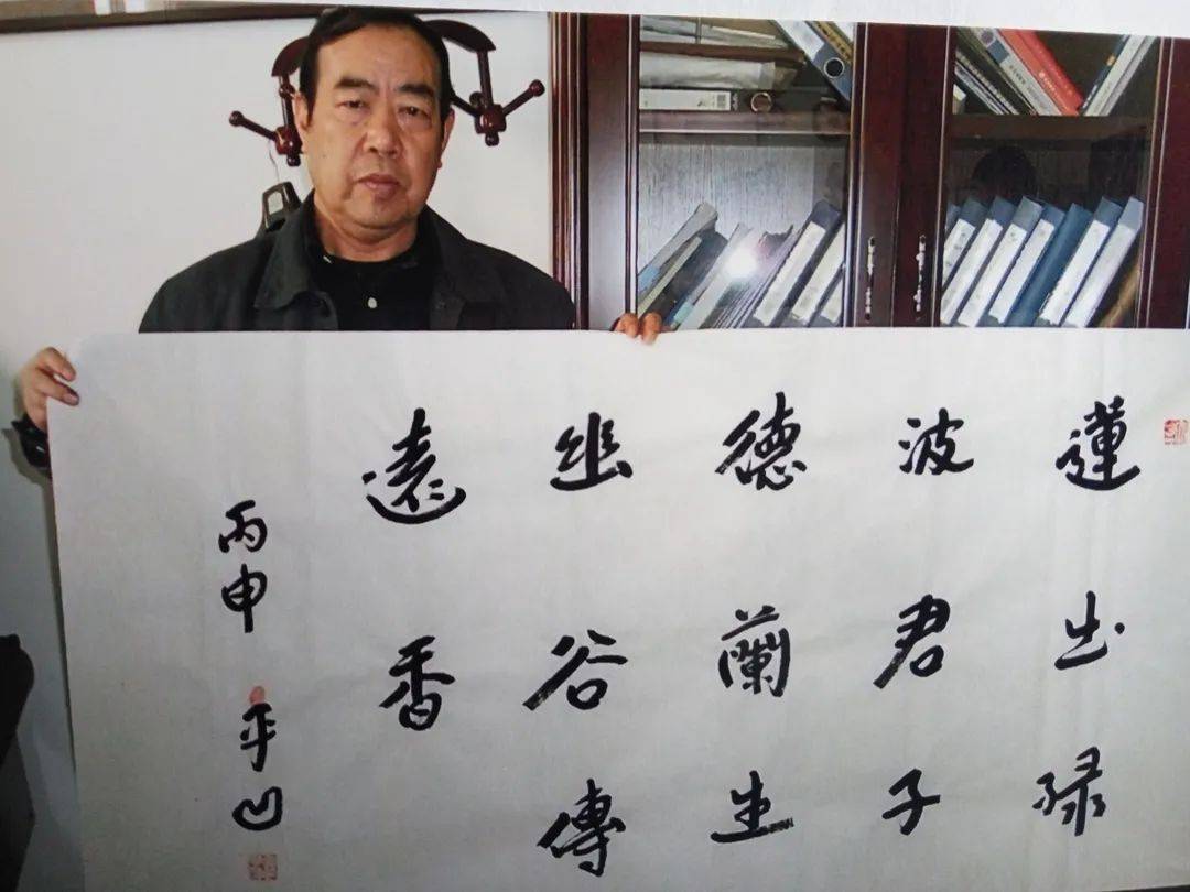 他是我国著名的文学家,后来成为书法名家,一字价值4万_手机搜狐网