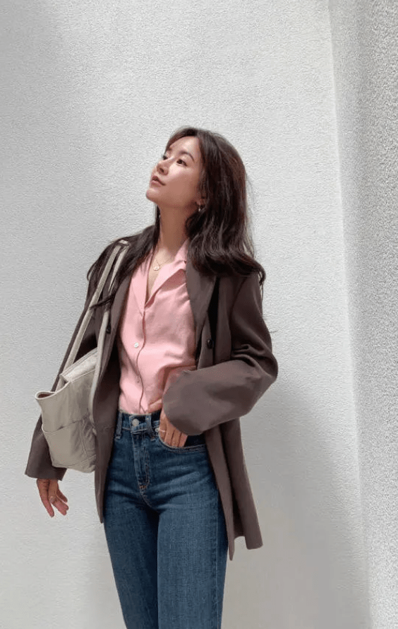 不愧是陈赫非要娶的人看张子萱穿上牛仔裤这双腿太直了