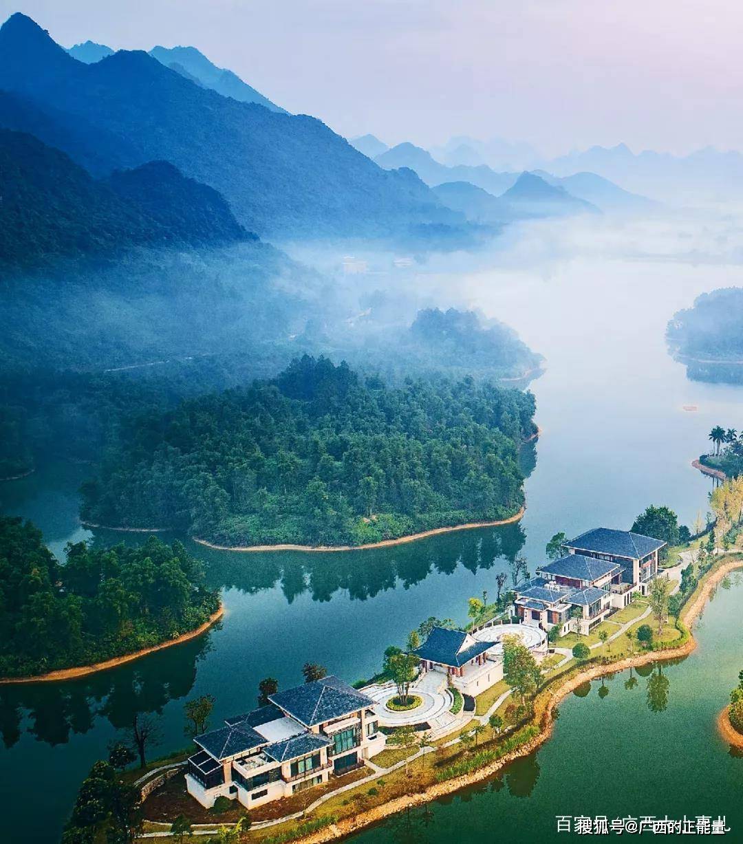 世界长寿乡上林四季繁华馥味浓金莲湖