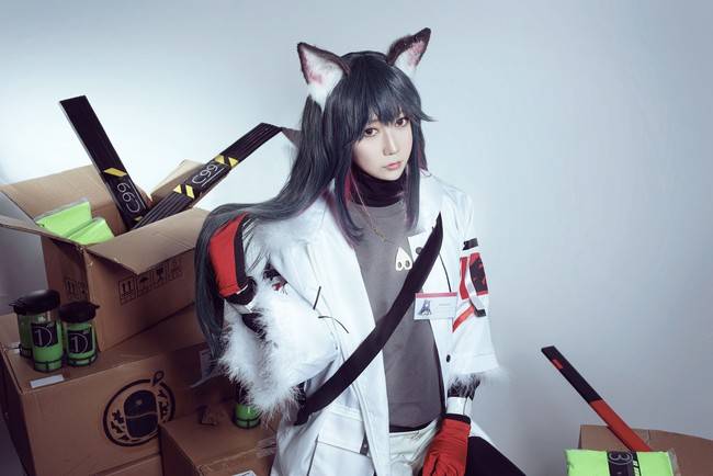 cos明日方舟寒冬信使德克赛斯