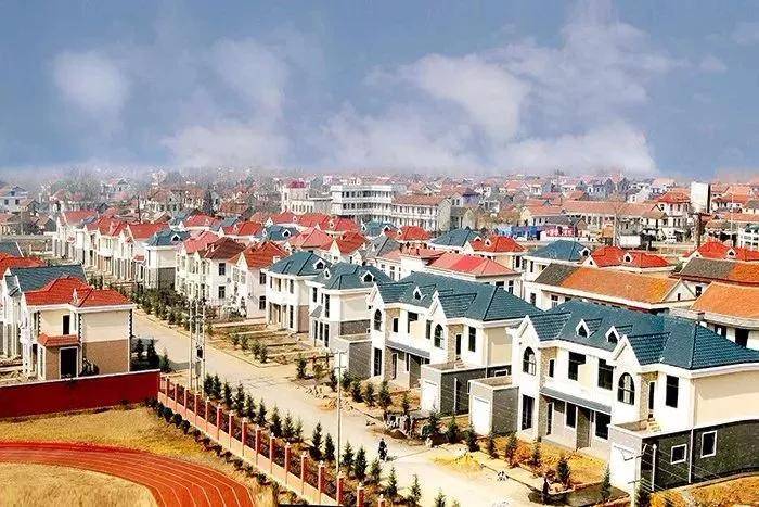 赣榆区青口镇作为主城区,因涵盖了老青口镇,城南乡,城东乡以及赣马