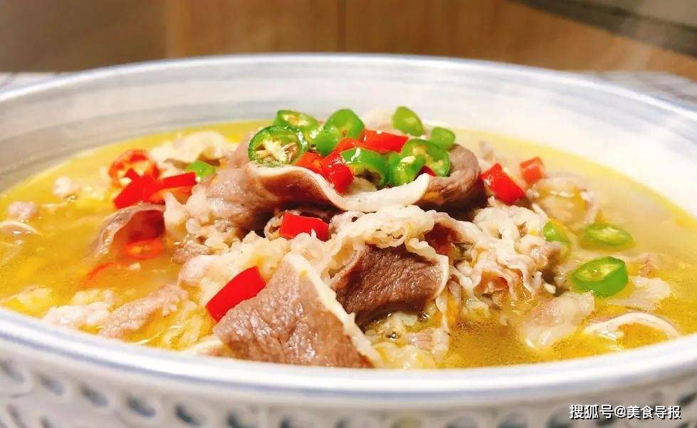 因此,酸菜炖牛肉,冲菜蒸牛肉,酸笋炒牛肉等,其实都是同一原理