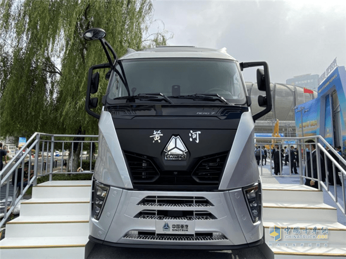 超前外观,超能效动力,超丰富智能科技 新黄河演绎王者归来_搜狐汽车