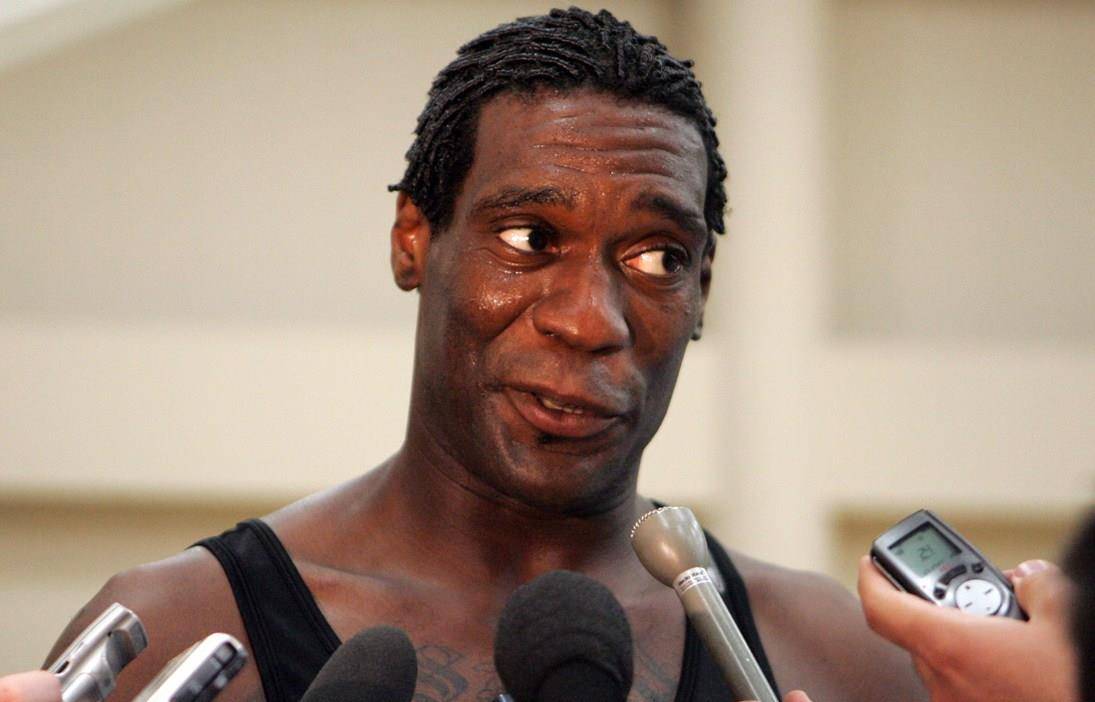 曾挑战72胜公牛,却因付不起11个孩子的赡养费,退役即破产_肖恩·坎普