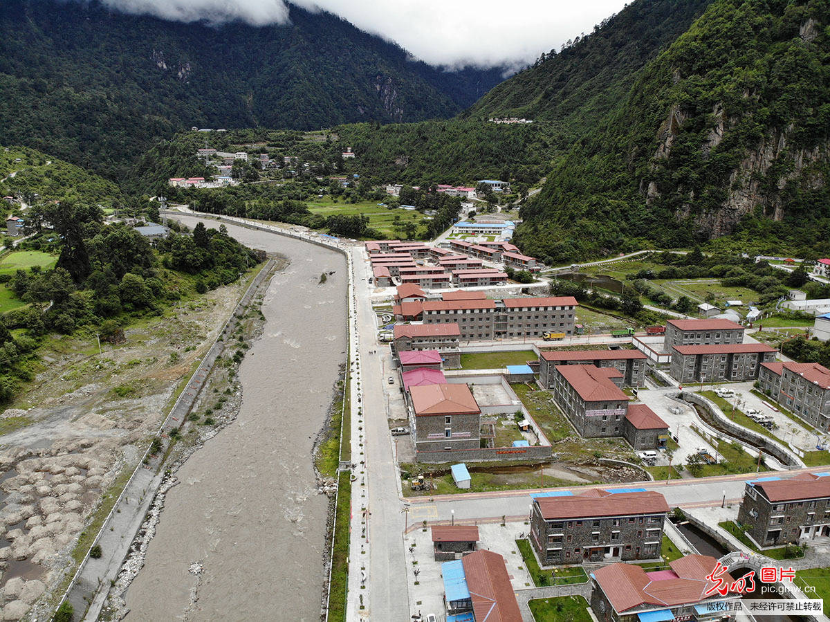 幸福花开新边疆西藏山南市错那县麻麻乡的幸福新生活