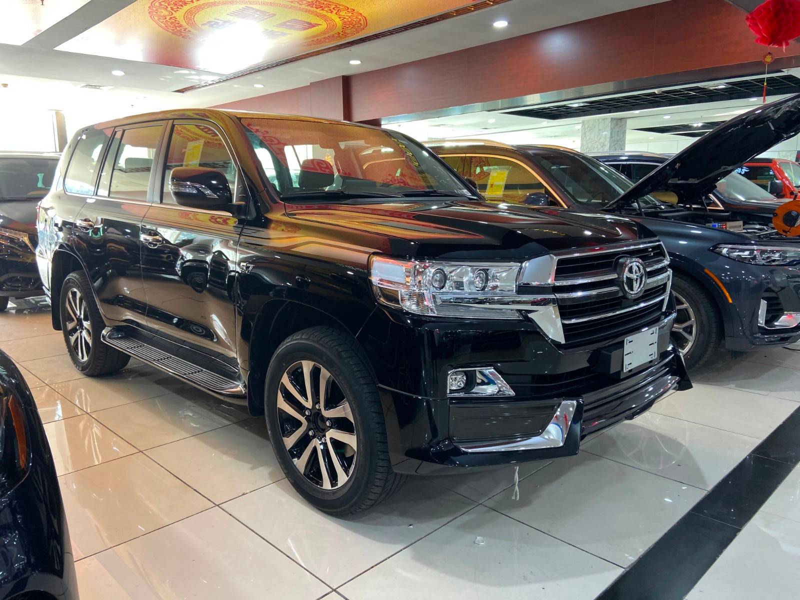 平川一览无余,车到山前,心有所向无关道路,只有信念,20款酷路泽4000没