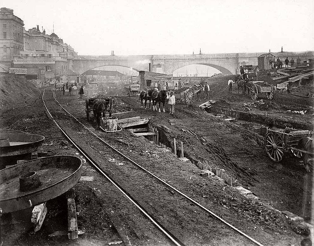 伦敦地铁发展史图片