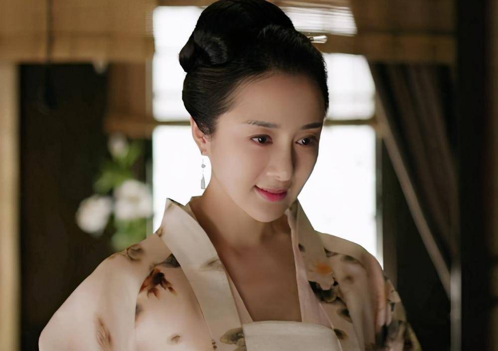 因为一个女人的狠心,顾廷烨一对儿女命运迥异,幸好他娶了盛明兰_朱曼