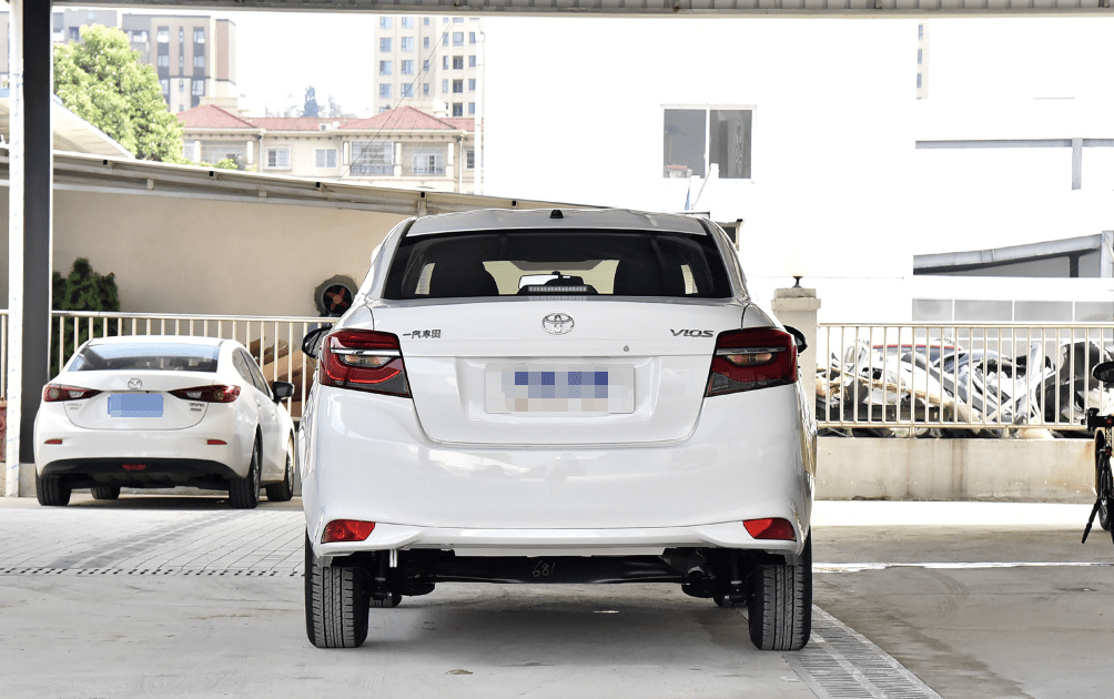 丰田出品,省油耐用,8万多就配自动挡_车型