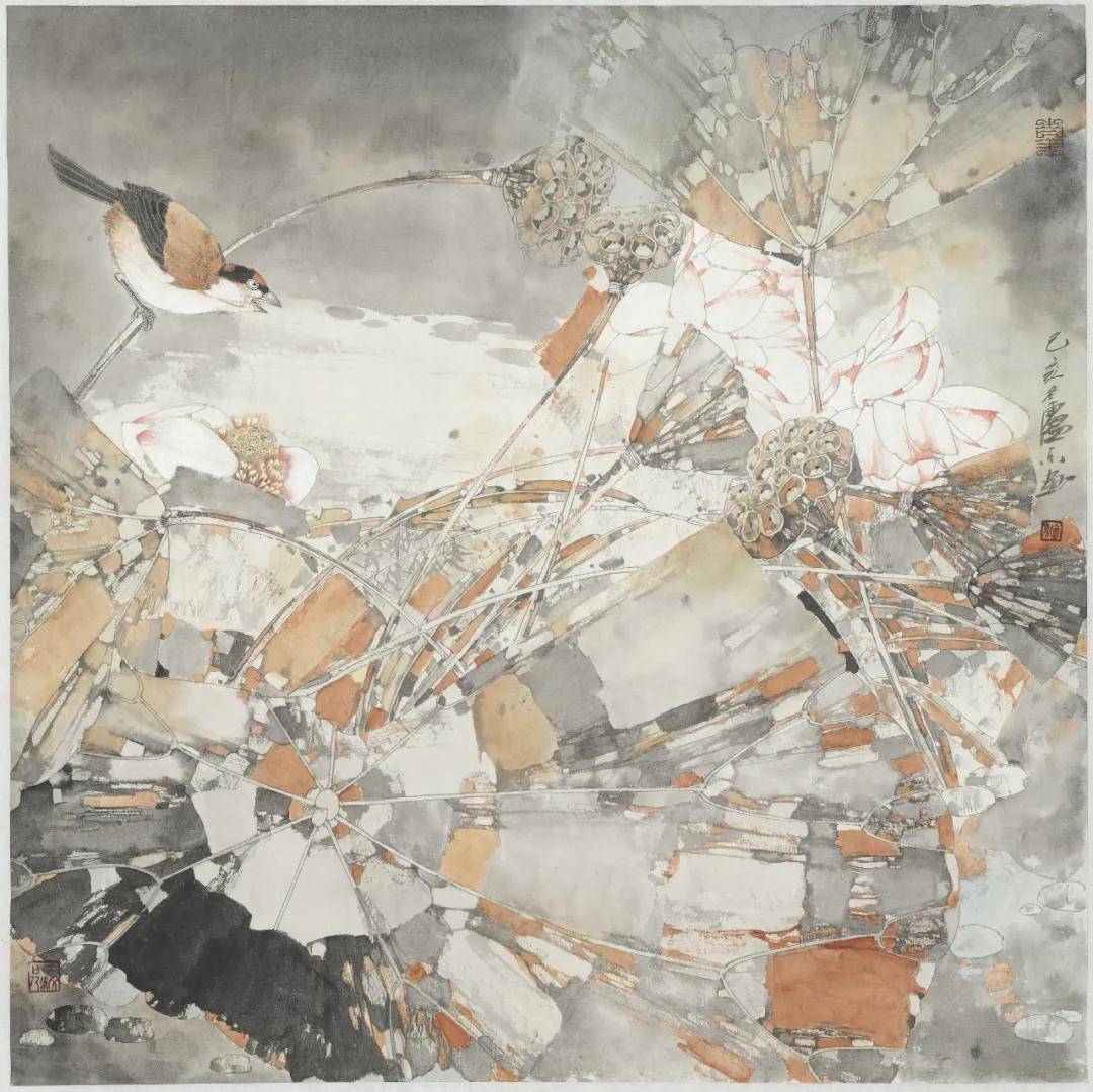 毕业于泰山学院美术系,于1996年就读于天津美术学院国画系.