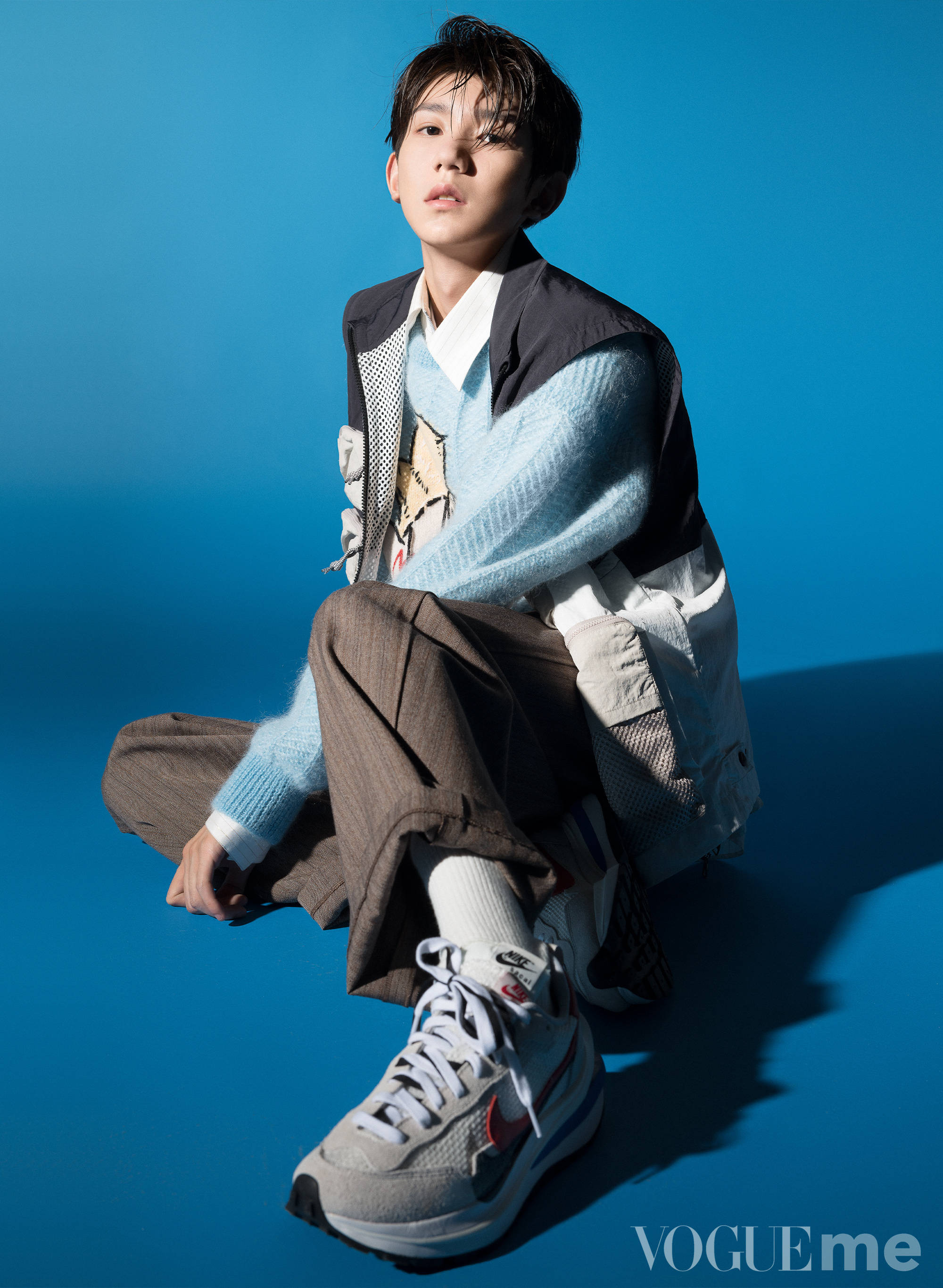 中国内地男歌手,演员,男子演唱组合tfboys成员王源发文:谈前途