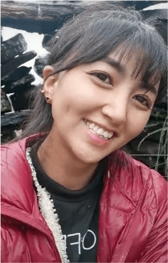 四川金川县网红黑姑娘拉姆被前夫纵火全身烧伤90身亡