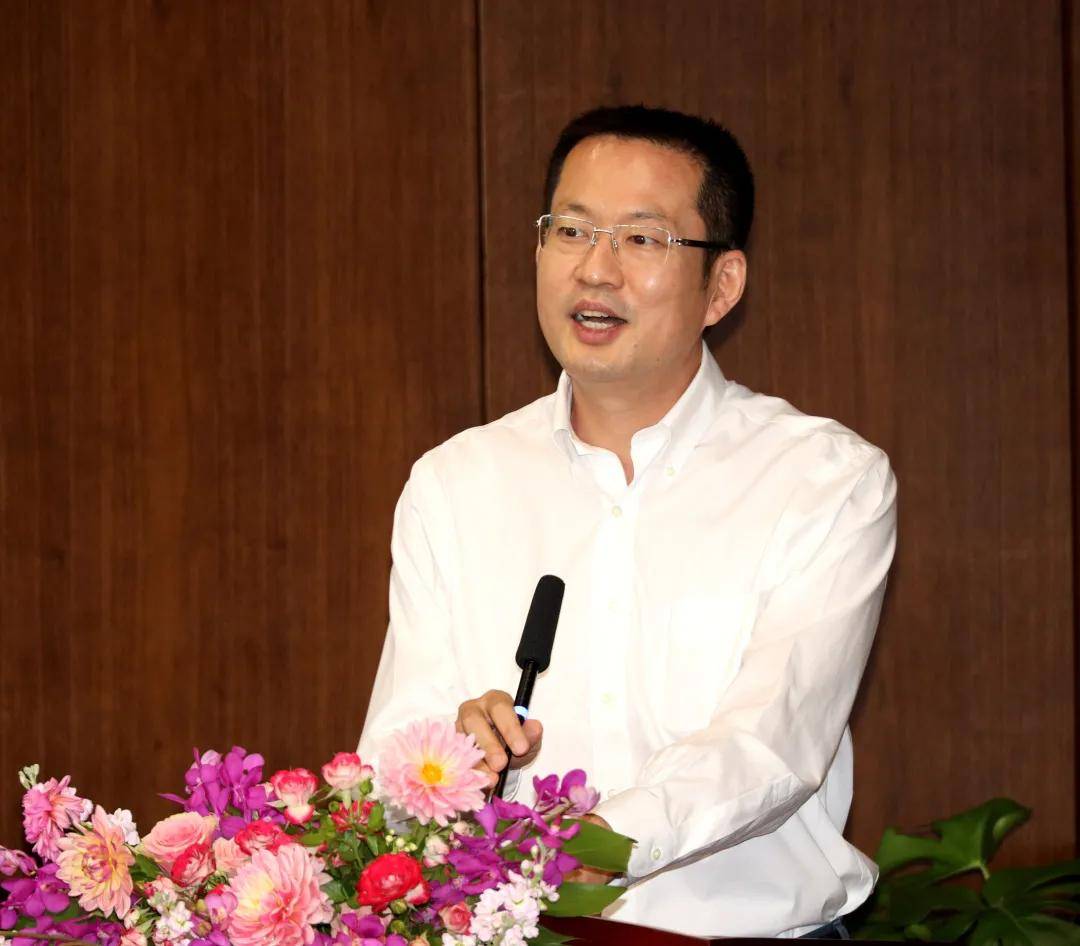 袁博律师从学习,工作和生活上与大家分享了作为青年律师加入嘉维泰银