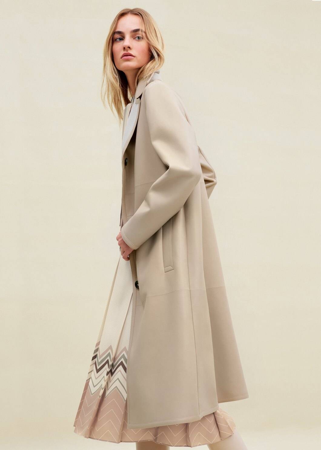 刘诗诗2020秋冬换新装意大利奢品loropiana诺悠翩雅高贵大方易穿搭