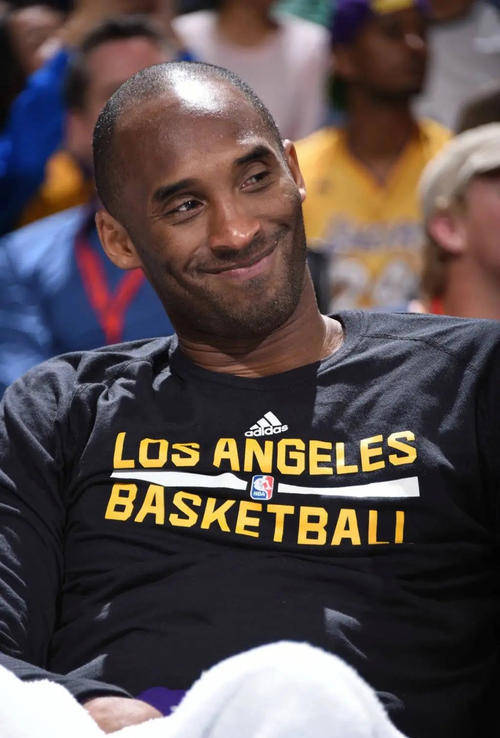 夕法尼亚州费城,是前nba球员及前洛杉矶火花队主教练乔·布莱恩特(joe