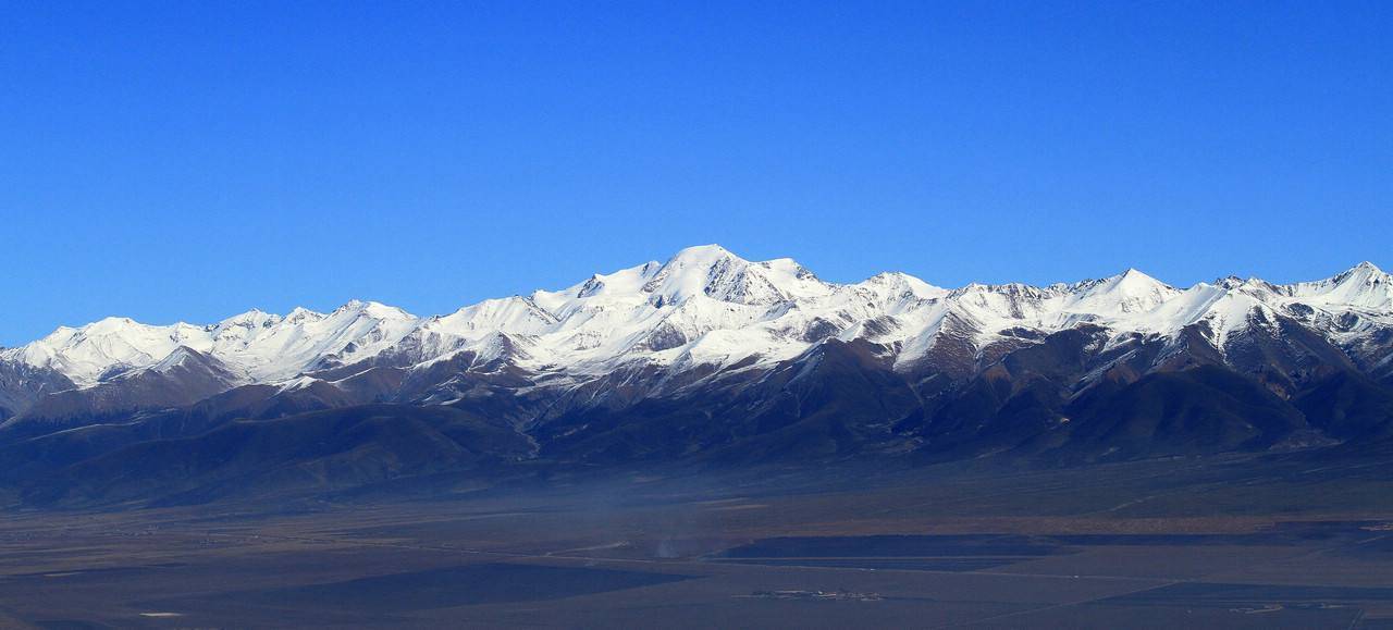 祁连山脉最高峰图片