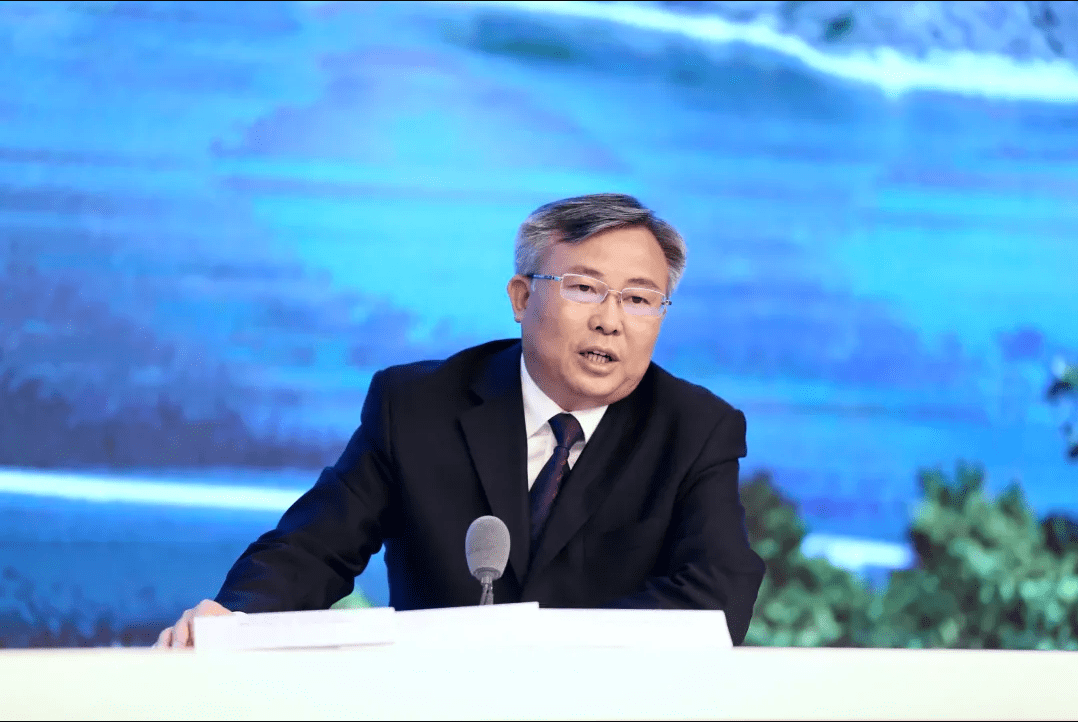 杨朝伟发挥暖冬气候优势用好长寿之乡品牌加快推动康养旅游业高质量