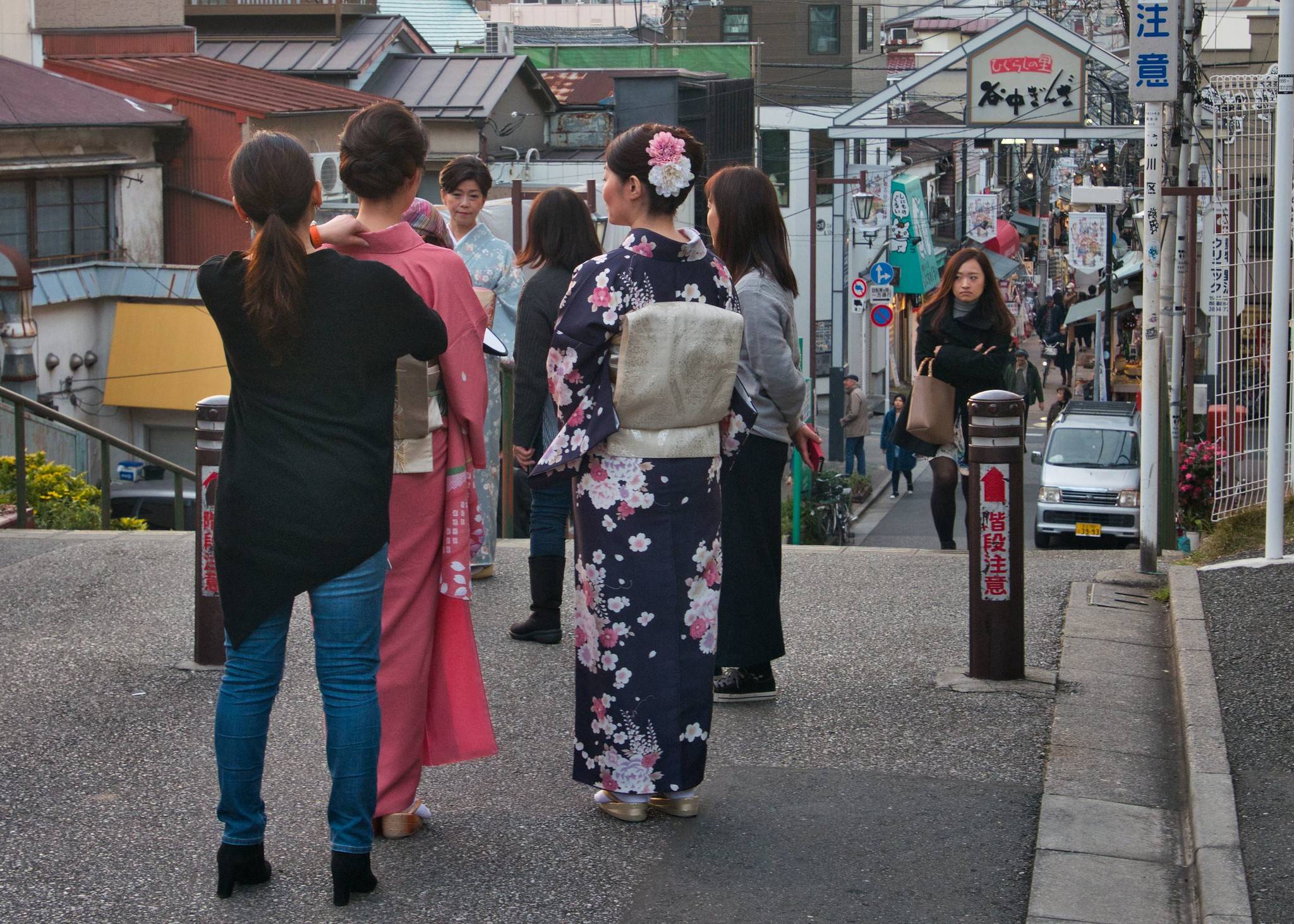 在外国人看来,穿和服的人,就是日本人