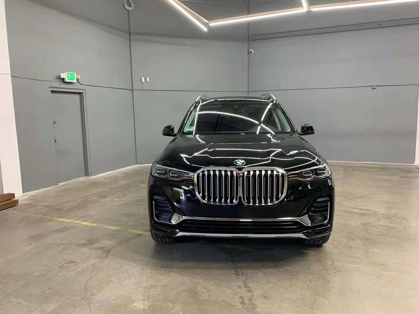 2020款宝马x7旗舰版七座suv天津港促降