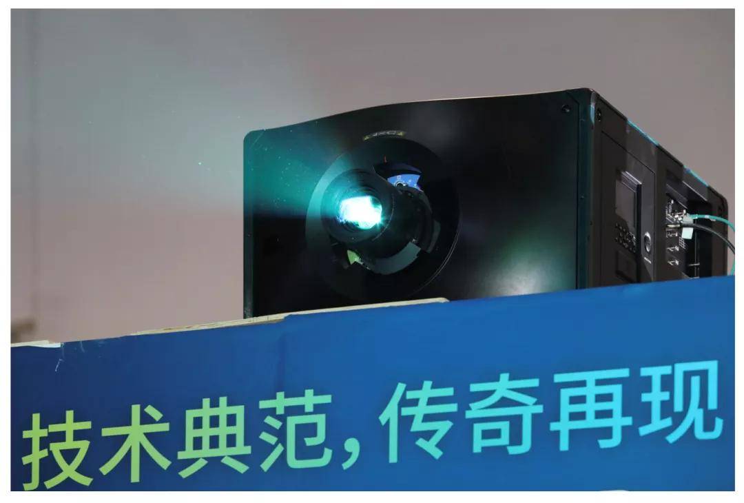 科视带来非凡创意体验，就在InfoComm China！