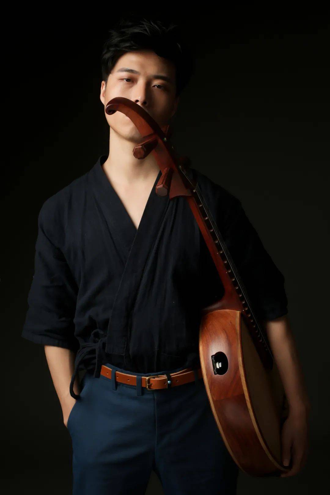 不似琵琶不似琴四弦陶写晋人心独立音乐人杨众国