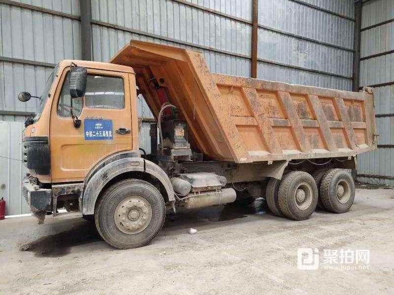 甘肃省某企业的报废自卸车一批以347.4万元成交