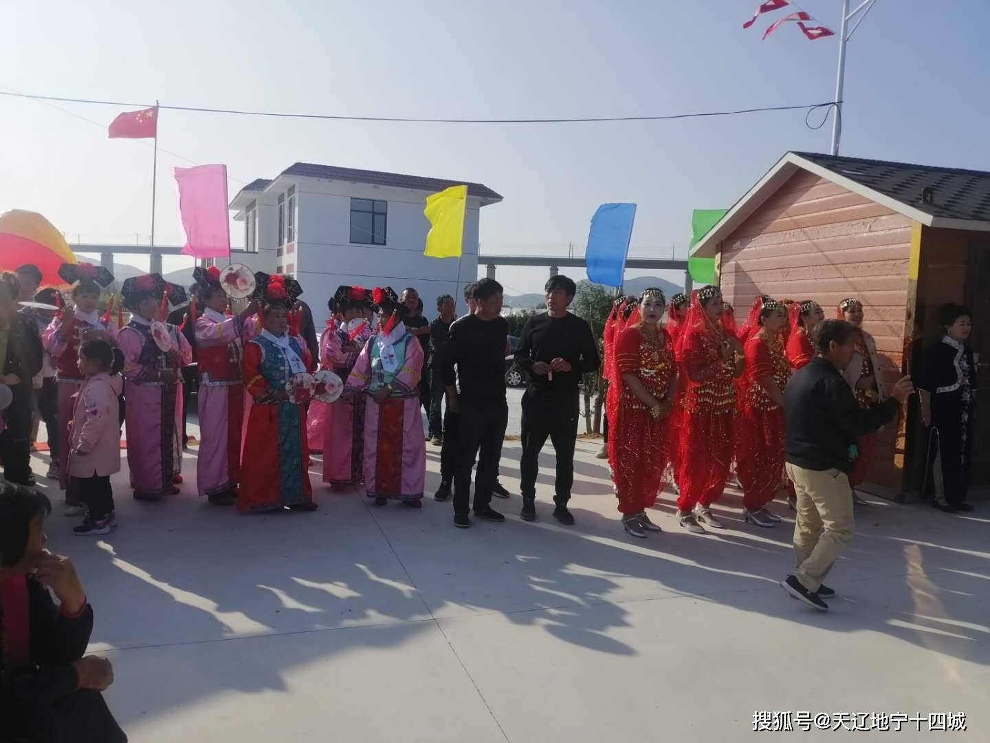 盖州市归州街道办事处:庆丰收 迎佳节 共叙民族团结情