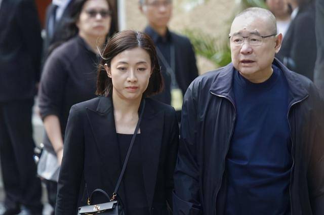 劉鑾雄長子被曝新戀情女方主動追求多年想複製甘比灰姑娘之路