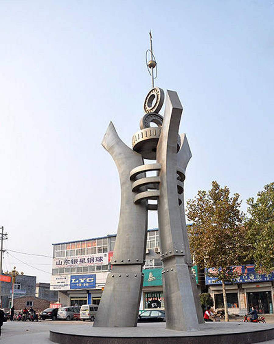 山东聊城临清市最大的镇,城镇规模好像县城,盛产轴承