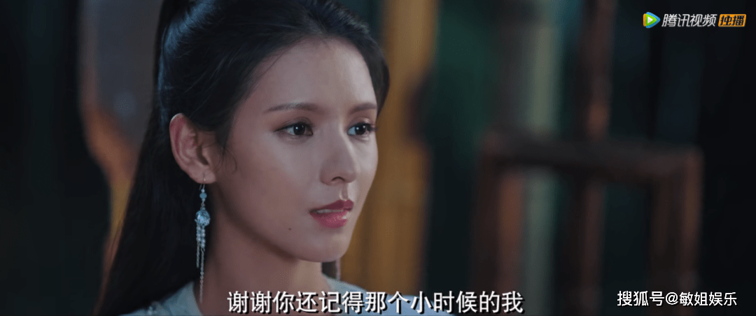 白秋练先认出柳梦白就是那个小哥哥,心里狂喜!