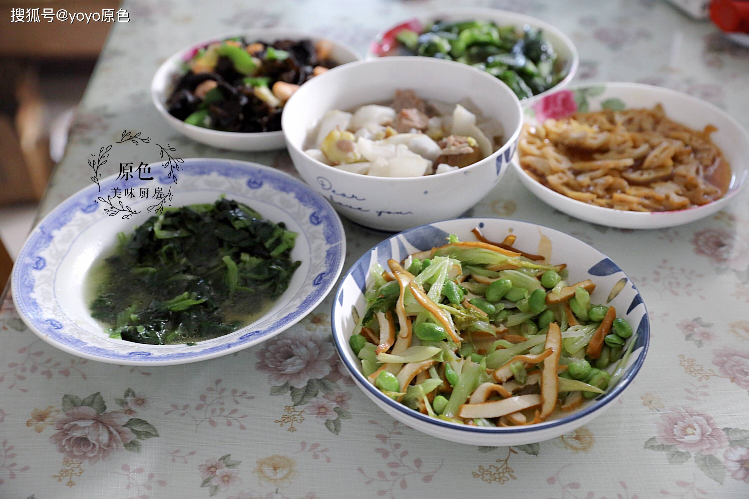 婆婆特意来做饭,五菜一汤,都是家常菜却很下饭