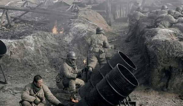 飞雷炮的射程在200米左右,能够发射数十斤重的炸药包,基本上汽油桶有