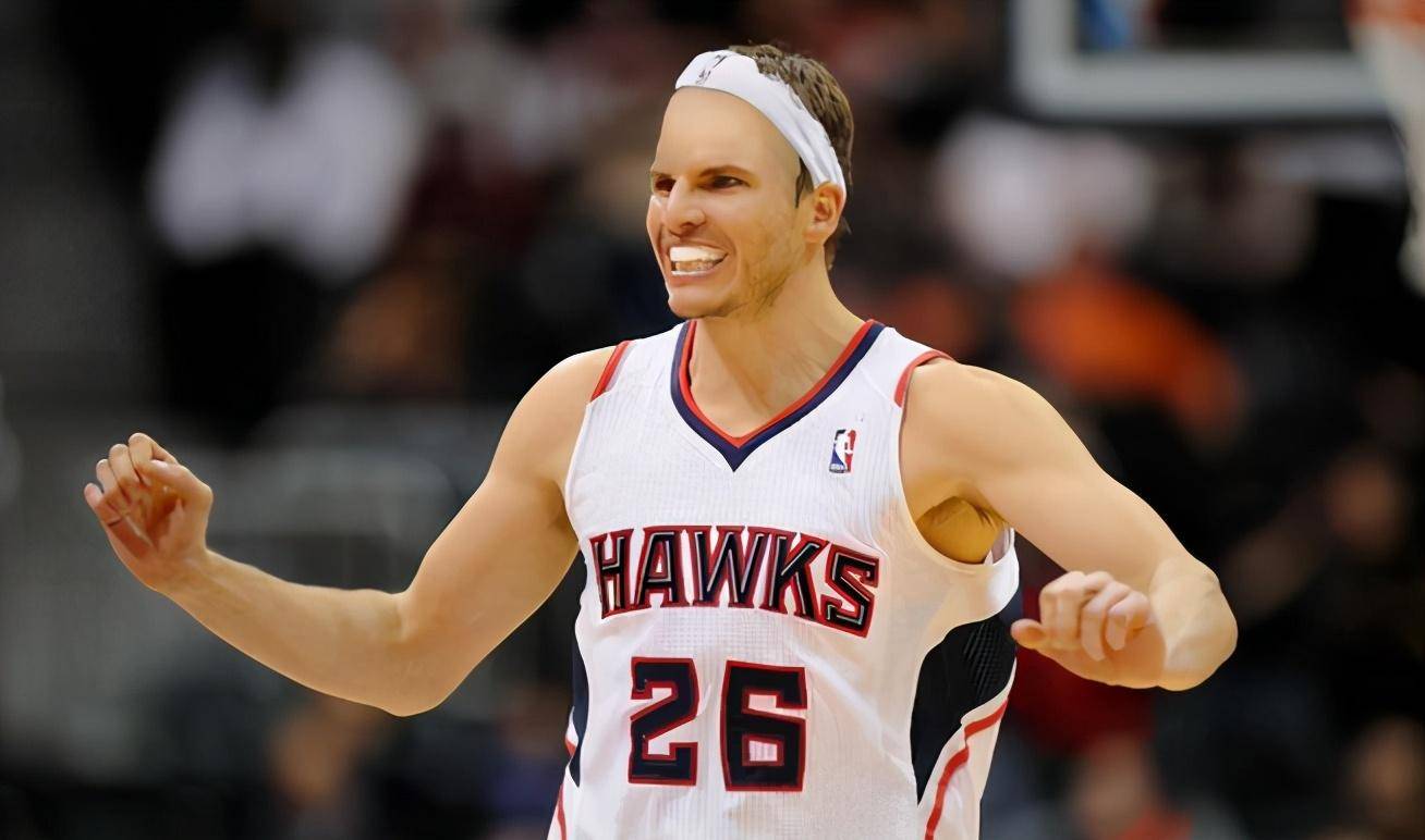 盘点戴发带有喜感的nba球星,大姚显突兀,基德像卖烤串的