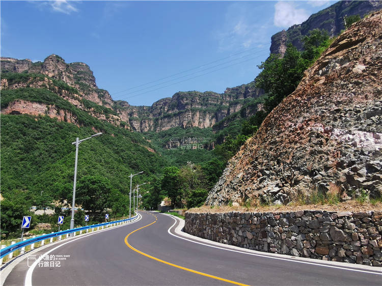 因为林州除了太行大峡谷,红旗渠等著名景区,还藏着诸多景色不输大牌