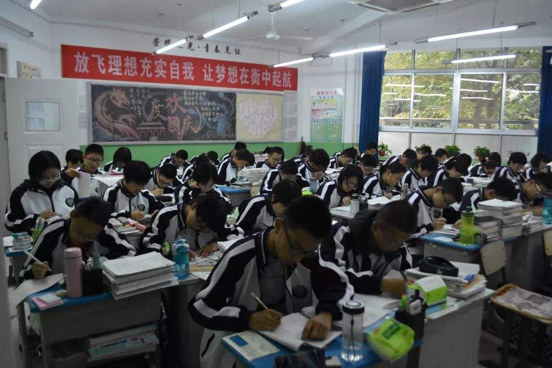 晚自习这样安排，学习效果会更好，所有高中生都值得一试_复习