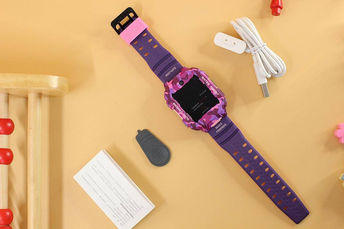 一块手表老爹放心孩子开心360儿童手表s2小测