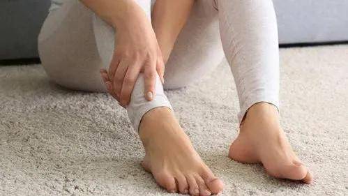 总是在夜间腿抽筋这些情况需要注意了