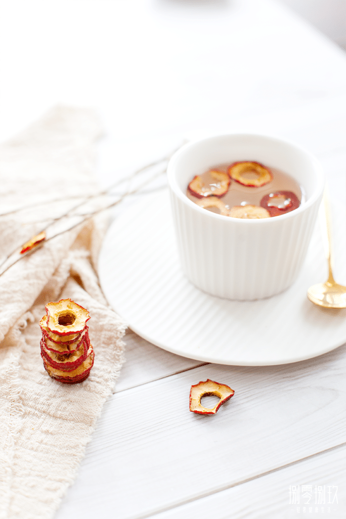 每日识一养生茶山楂茶酸甜滋养健康到胃