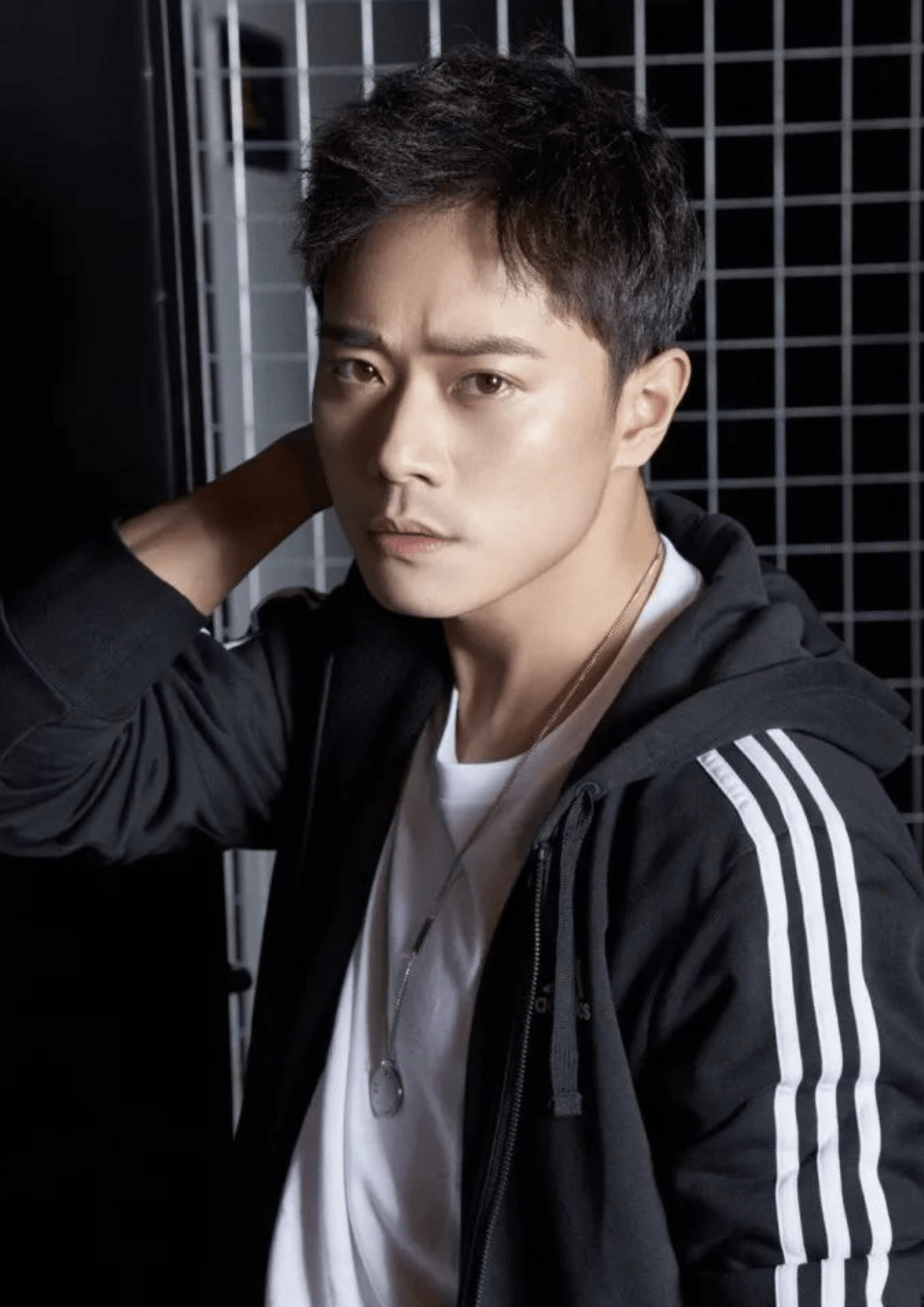 被遗忘的曹骏:8岁出道大红,巅峰时隐退读书,如今不温不火