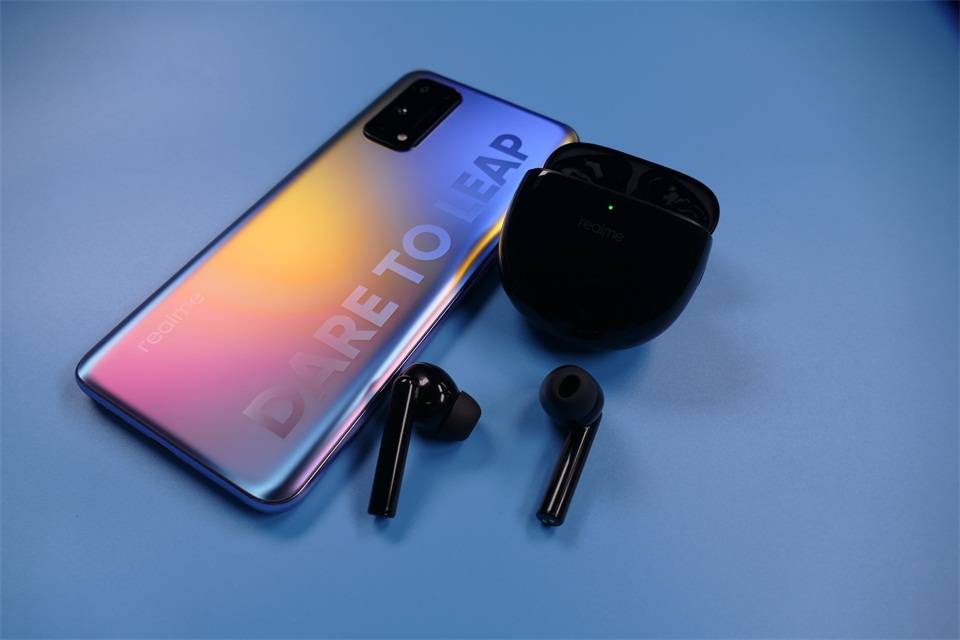 给安静以时间realmebudsairprotws无线降噪耳机上手测评